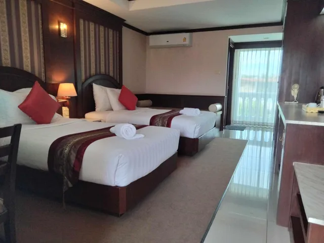 غرفة قياسية بسريرين منفصلين، The Lion King Hotel 2/2