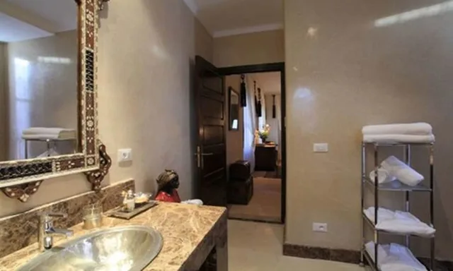 جناح جونيور بسرير مزدوج، Palais Khum Boutique Hotel & Spa 2/2