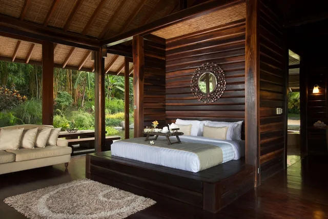 غرفة فاخرة بسرير كينج وسرير كوين بإطلالة على المسبح بـ3 غرف نوم، Kamaniiya River Villa Sayan - Ubud 2/2