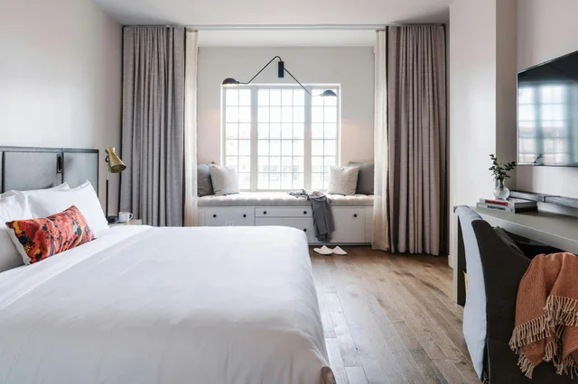 غرفة بسرير كينج، The Alida, Savannah, a Tribute Portfolio Hotel 1/4