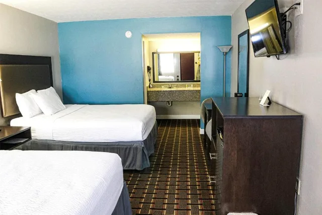 استوديو بسريرين كوين، Days Inn By Wyndham Little River 1/2
