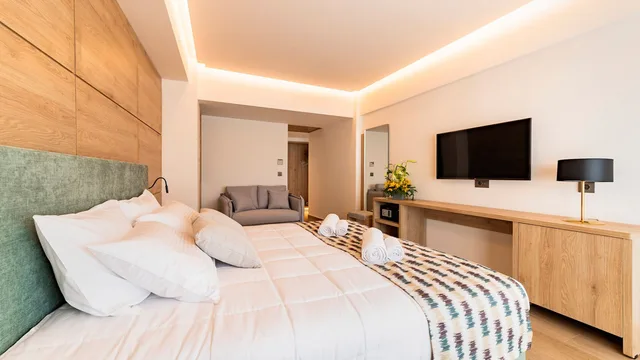غرفة سوبيريور بسرير مزدوج مع أريكة، Acandia Hotel 1/10