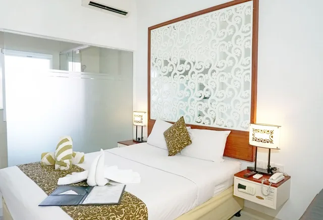 Standard, Queen Bed, Samsara Inn 1/8