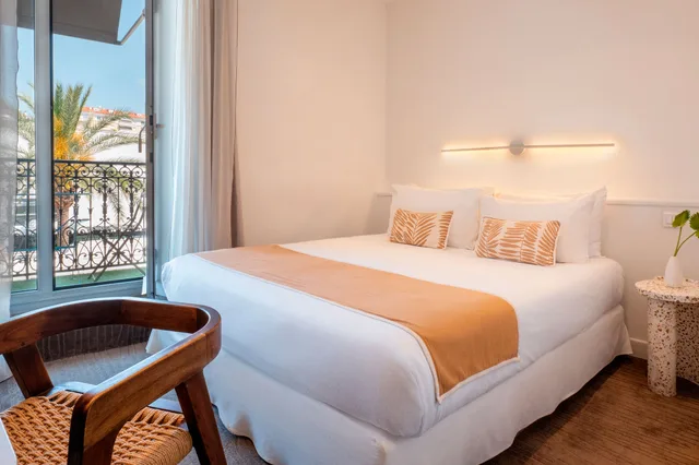 Room, Single, Double Bed, Balcony, Crisol Lumiere 3/7