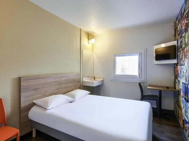 غرفة بسرير مزدوج بحمام مشترك، Hotelf1 Paris Porte De Montreui 4/7