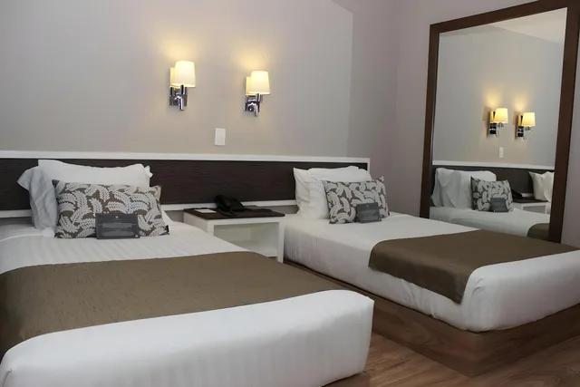 غرفة قياسية، Hotel Plaza Revolucion 2/2