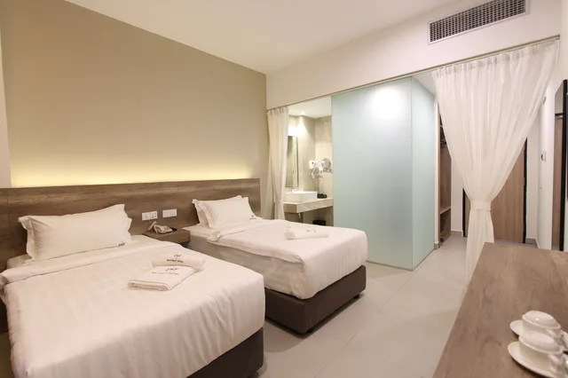 غرفة قياسية بسريرين منفصلين، D&F Boutique Hotel Seremban 2 1/4