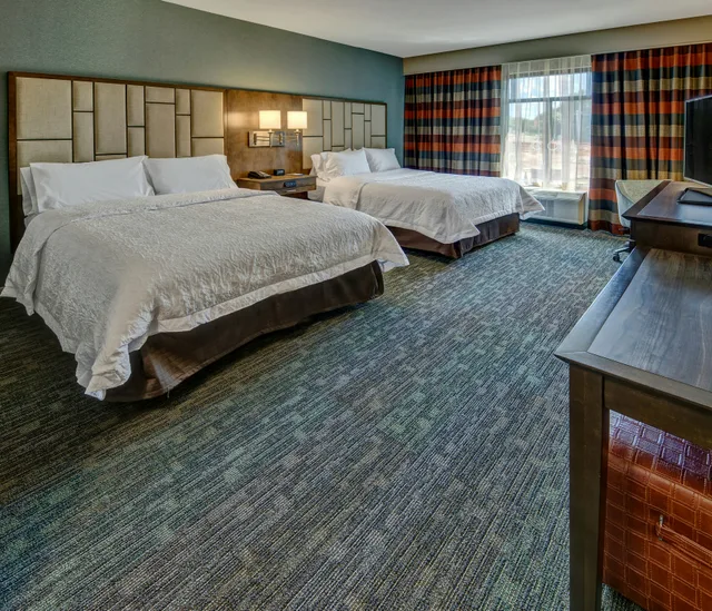غرفة بسريرين كوين، Hampton Inn And Suites Memphis Germantown 2/5