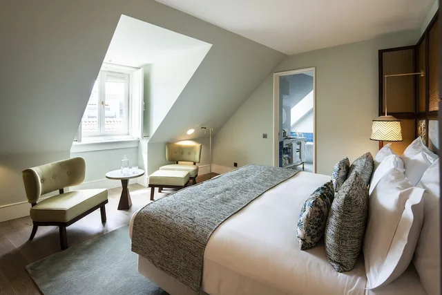 غرفة سوبيريور بسرير كوين، Palacio Ludovice 2/10