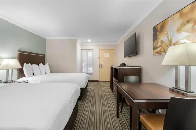 غرفة بسريرين مزدوجين، Best Western Courtesy Inn - Anaheim Park Hotel 1/3