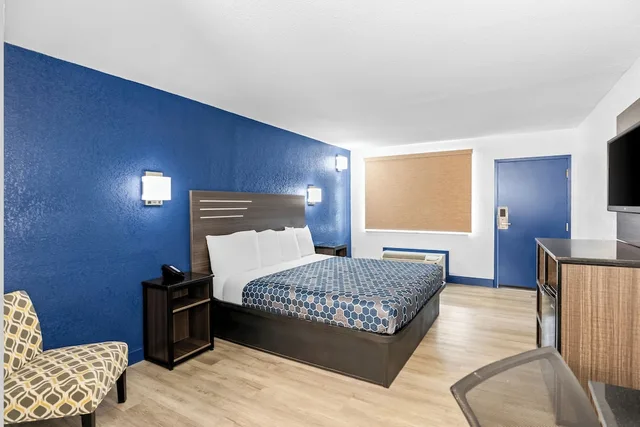 غرفة بسرير كينج، Americas Best Value Inn Richmond South 7/10