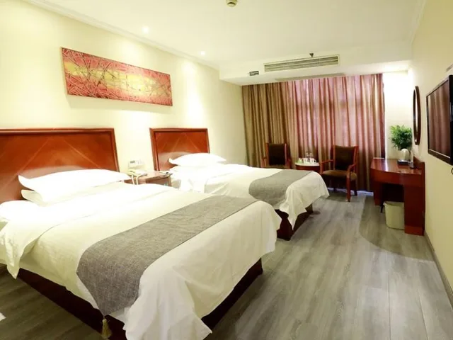 Family, 1 King and 1 Single Beds, GREENTREE INN YANCHENG SHEYANG XINGFUHUACHENG COMMERCIAL STREET HOTEL 1/1