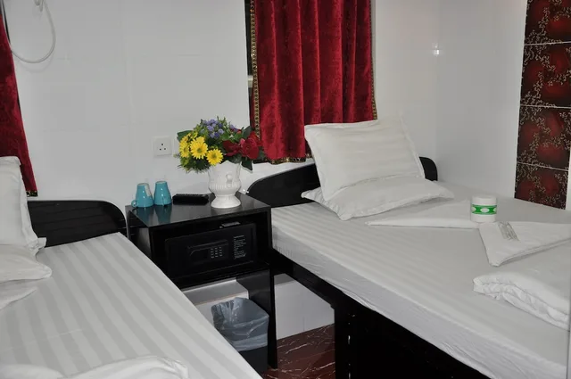 غرفة بسريرين منفصلين، Castle Inn - Hostel 4/8