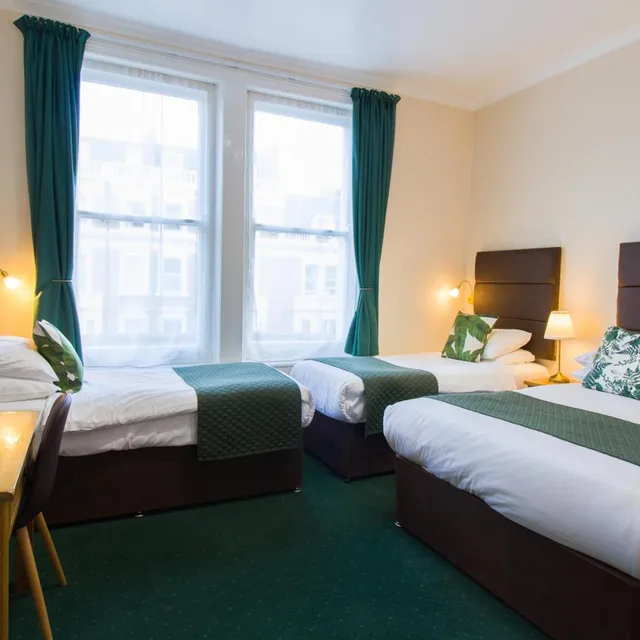 غرفة عائلية، London Town Hotel 4/10