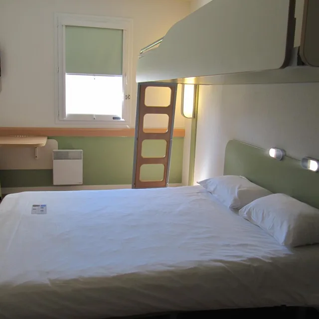 غرفة ثلاثية، Ibis Budget Pontivy 5/10