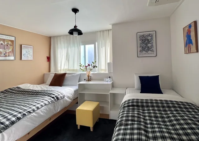 غرفة عائلية بسريرين منفصلين، Philstay Myeongdong Central Hotel 1/1