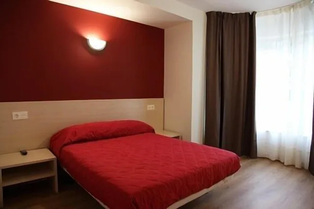 غرفة قياسية بسرير مزدوج أو سريرين منفصلين، Hostal Santel San Marcos 1/2