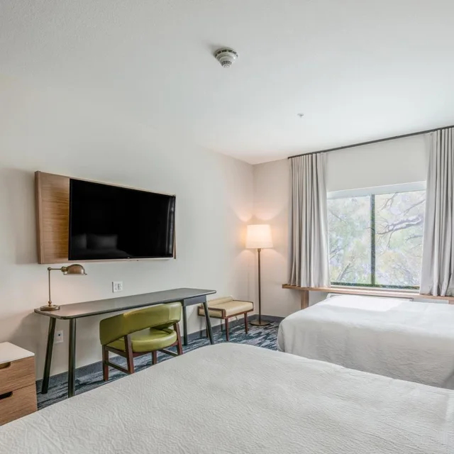 room, 2 queen beds, Fairfield Inn & Suites by Marriott Whitewater 5/7