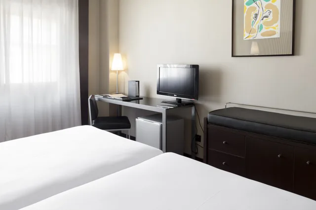 غرفة قياسية بسرير كوين، Ac Hotel By Marriott Zamora 7/8