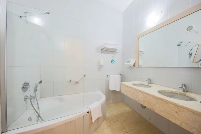 غرفة قياسية بسرير مزدوج، Daima Biz Hotel 7/9