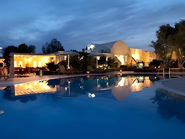 جناح بريميوم جونيور، Marillia Village 1/2