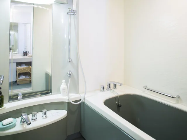 Privilege, Twin Beds, with Extra Bed, Ocean or Sea View، Mercure Kyoto Miyazu Resort & Spa 2/2