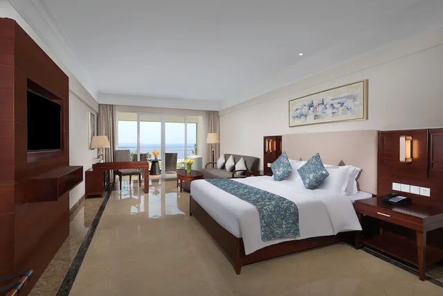 Room, King Bed, Sunrise View, Ocean View، Wyndham Garden Wenchang Nanguo 3/8