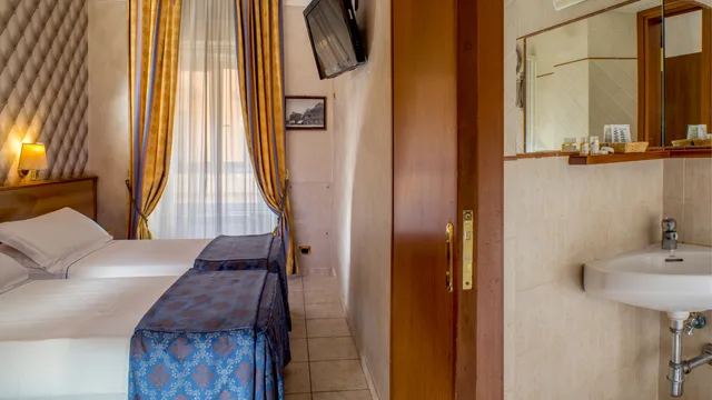 غرفة قياسية بسريرين منفصلين، Assisi 5/5