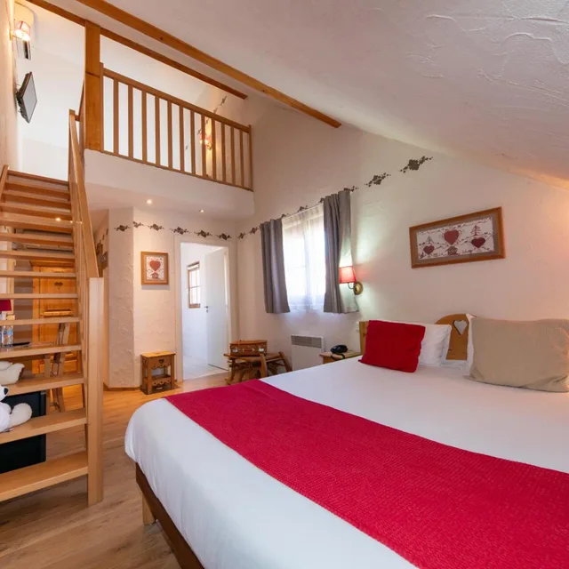 غرفة رباعية، Inter Hotel Colmar Sud La Ferme Du Pape Hostellerie 2/6