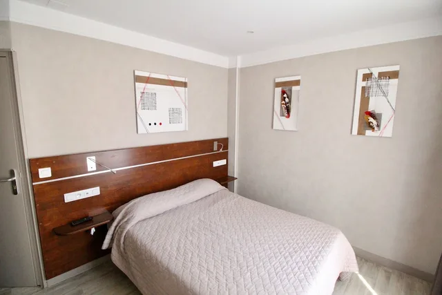 غرفة بسرير مزدوج، Hotel des Pyrenees 5/10