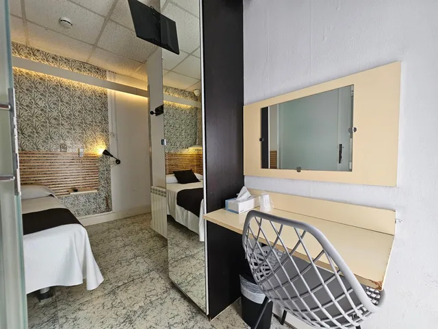 غرفة مفردة بشرفة، Hotel Palermo 8/10