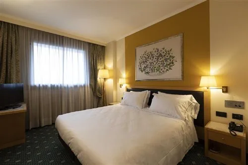 غرفة بسريرين منفصلين، City Life Hotel Poliziano 1/1