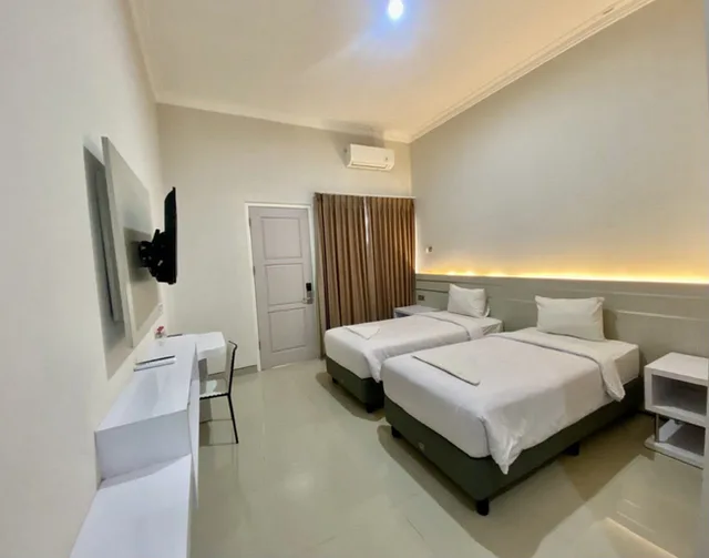 غرفة سوبيريور، El Malik Hotel Sumenep 4/4