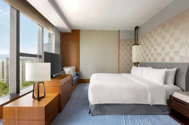 غرفة كلوب بريميير بسرير كينج بإطلالة على المدينة، Kerry Hotel Hong Kong 2/6