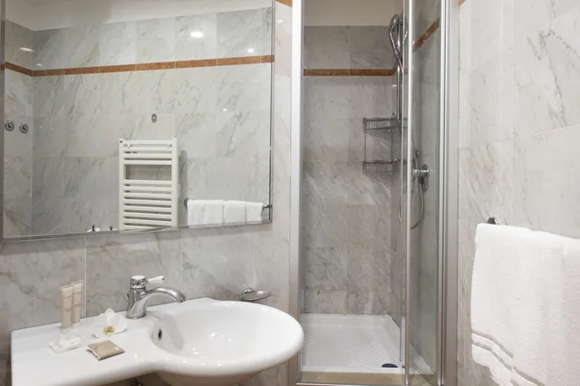 غرفة قياسية مفردة، Hotel Grifone Firenze 3/5