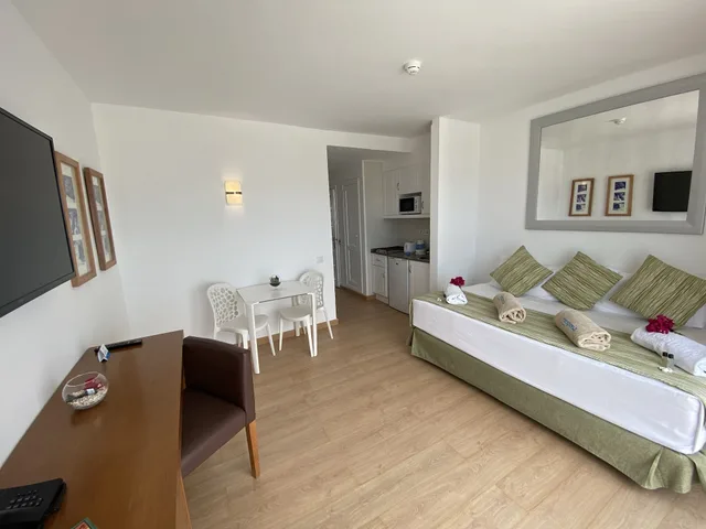 شقة أساسية بسرير كوين بغرفة نوم واحدة، Hesperia Bristol Playa 5/9