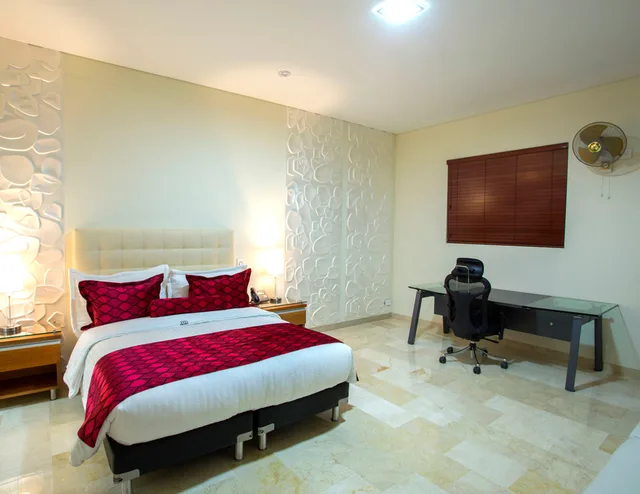 غرفة تنفيذية مفردة بسرير كينج، Dorado La 70 Hotel 3/3