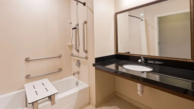 جناح بسريرين كوين بمطبخ لذوي الإعاقة، Best Western Plus Hudson Hotel & Suites 10/10