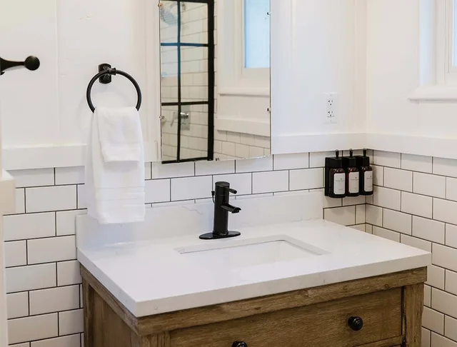 غرفة قياسية بسريرين كوين، Grand Pine Cabins 3/3