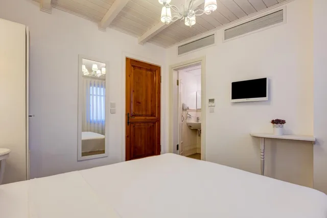 غرفة سوبيريور بسرير مزدوج، Ela Tenedos Hotel - Adults Only 1/8