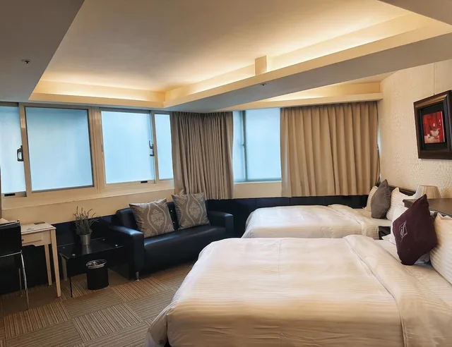 غرفة سوبيريور رباعية بسريرين كوين، If Inn 3/10