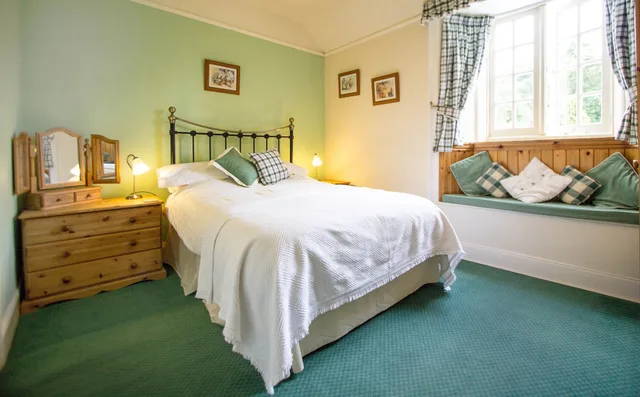 غرفة بسرير مزدوج بإطلالة على الحديقة، Polraen Country House 2/2