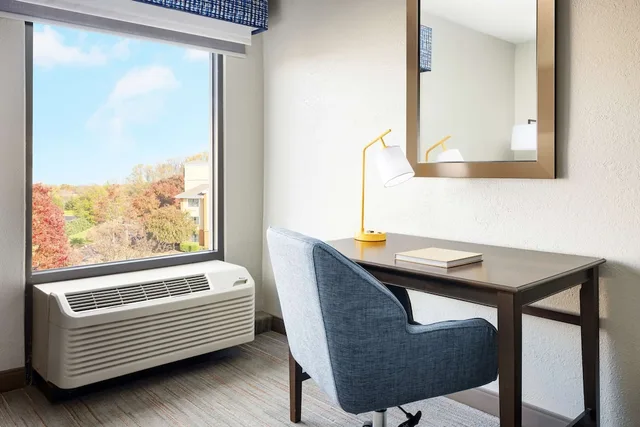 غرفة قياسية بسريرين كوين، HAMPTON INN COLUMBIA 7/10