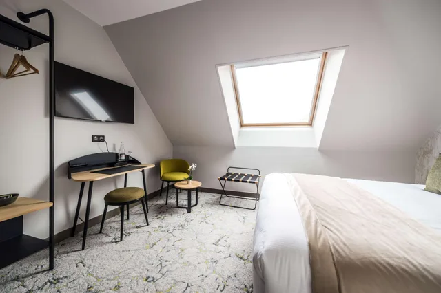Standard, Double Bed, Best Western Le Relais Du Vigneron 1/3