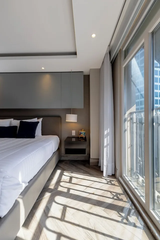 غرفة ديلوكس بسرير كينج مع أريكة، Isaaya Hotel Boutique By Wtc 2/10