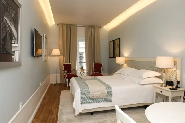جناح بسرير كينج، Alecrim Ao Chiado 2/7