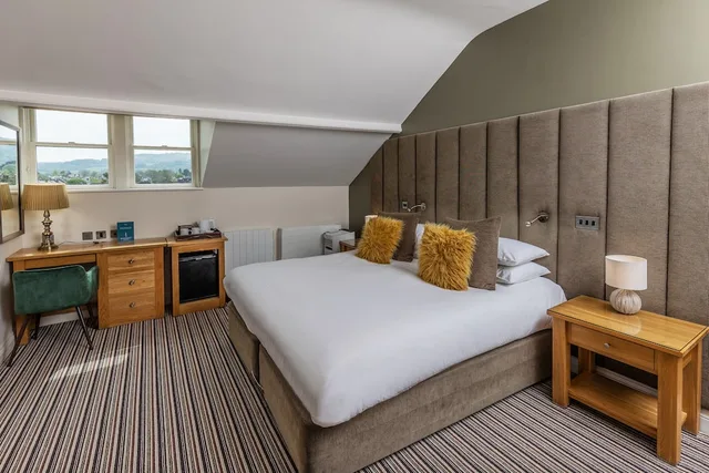 غرفة تنفيذية بسرير كوين، Beaumont House 1/10