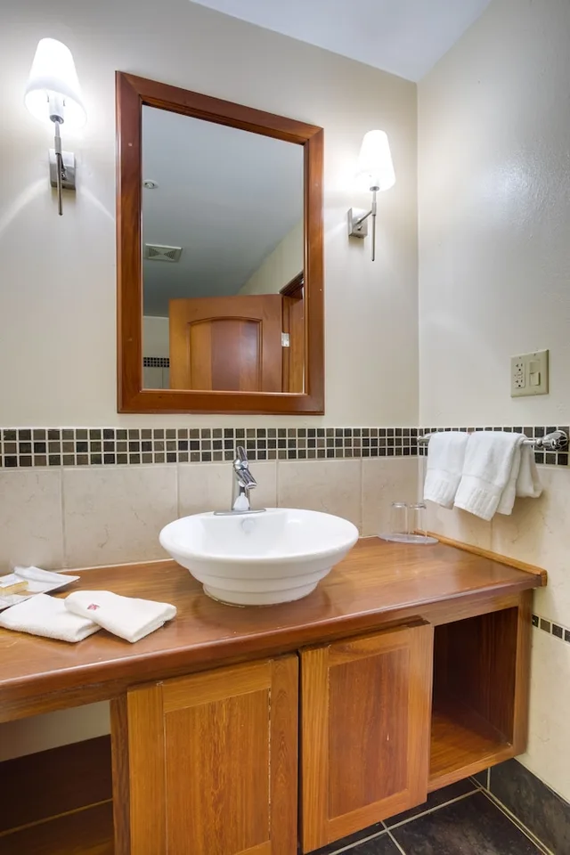 Regal, King Bed، San Ignacio Resort Hotel 8/8