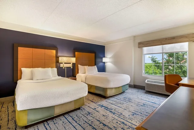 غرفة بسريرين مزدوجين، La Quinta Inn & Suites by Wyndham Albuquerque West 2/9