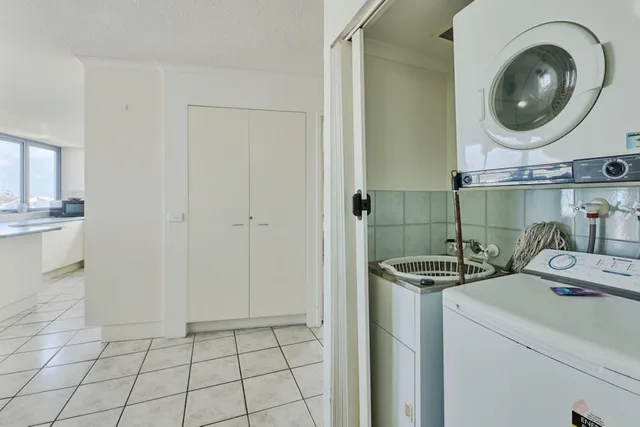 شقة بأربعة أسرّة وثلاثة أسرّة وسرير كوين، Centrepoint Holiday Apartments 5/5